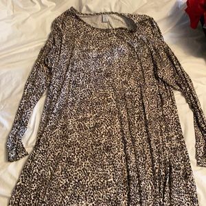 NWOT long sleeve leopard print dress